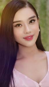 H'hen Niê mặc thanh lịch, Mai Ngọc bụng bầu vẫn chăm tập luyện