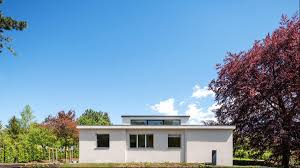 La villa thomas si trova su una collina rocciosa con vista mare per una vacanza relax tra natura colori e odori del salento. Inside The Bauhaus Showhouse Ft Property Listings