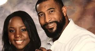 Sentria Lowe and Reggie Lowe's Wedding Website