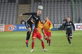 W tym artykule podpowiadamy, gdzie będzie można zobaczyć to starcie w internecie. Lks Lodz Korona Kielce Na Zywo Zapraszamy Na Relacje Live Z Meczu Lks Korona Lodzianie Wygrywaja Z Korona 2 0 Dziennik Lodzki