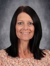 Sarah Hunn's Instagram, Twitter & Facebook