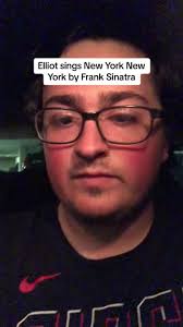 Elliot promised he would sing “New York, New York” by Frank Sinatra if the  #Reds beat the #Mets in New York. Here it is. 😂 #JoinTheChatter