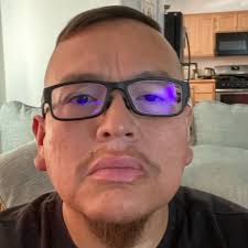 Since I don't have a boyfriend in real life you I have a book 📖 boyfriend  that's pretty exciting!! 🔥 Sorry haven't been posting, I flew to see my  grandparents for their