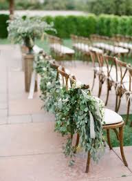 32 Ways To Use Eucalyptus At Your Wedding Eucalyptus Wedding Decor Greenery Wedding Decor Greenery Wedding