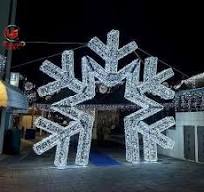 Longshine New Design LED Christmas Motif 3D Big Acrylic Outdoor Snowflake  Lights Decoration 3D Ornament Light