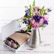 Free next day delivery order flowers before 10pm for free next day delivery 7 days a week. Letterbox Flowers Free Delivery Appleyard Flowers