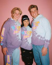 Hype House Sur Instagram Hype House Merch Is Out Now Go To Hypehouse La And Don T Forget To Use Your Favorite Creators Code At Check In 2020 Merch Cute Outfits Hype