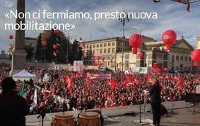 E' stato interessante ieri vedere migliaia, milioni si dice, di persone radunate pacificamente per protestare civilmente circa l'operato dell'attuale governo. Foto Gallery Manifestazione Cgil A Torino Hanno Partecipato 200 Cremonesi Soddisfazione Di Marco Pedretti
