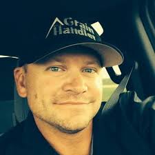 Matt Todd (@MTpettibone)