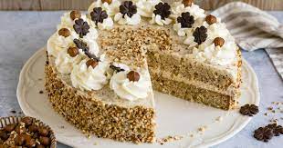 nuss sahne torte besser als vom konditor die besten backrezepte mit gelinggarantie rezept nuss sahne torte kuchen und torten rezepte kuchen und torten