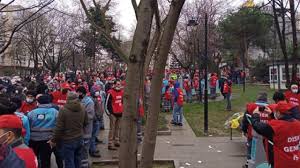 Bunlardan 25'i avrupa, kalan 14'ü ise anadolu yakasında yer almaktadır. Besiktas Belediyesi Hangi Partide Riza Akpolat Kimdir