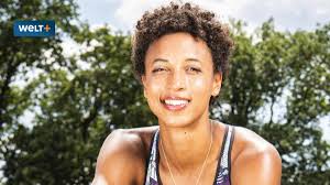 Mihambo finished ninth at the 2011 world youth championships. Malaika Mihambo Im Interview Loslassen Sich Von Sicherheiten Verabschieden Welt