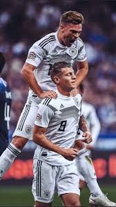 €* 08.02.1995 in rottweil, deutschland. Kimmich Kroos Kimmich Deutsche Nationalmannschaft Dfb Team