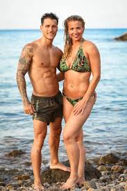 Gemma atkinson was born on november 16, 1984 in bury, greater manchester, england as gemma louise atkinson. Gemma Atkinson Und Gorka Marquez Sehen So Geliebt Aus Wie Sie Auf Dem Pda Wahrend Der Romantischen Griechenland Flucht Packen Atkinso Statur Bikini Bademode