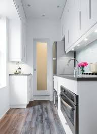 Amenager Une Petite Cuisine 40 Idees Pour Le Design Magnifique Archzine Fr Amenagement Petite Cuisine Idee Petite Cuisine Petite Cuisine