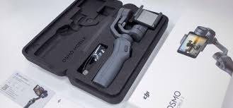 Cinematic selfies and mesmerizing mobile movies are easy breezy with the dji osmo mobile 2.0. Osmo Mobile 2 Unboxing And What S New Dji Guides