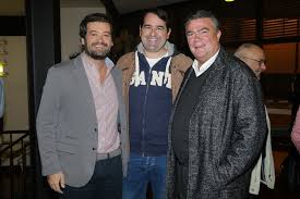 Chumbada lista de andré ventura para a direcção nacional do chega. Supernanny Tem Amizade Intima Com Andre Ventura O Politico Anti Ciganos E Ferrenho Do Benfica Atualidade Flash