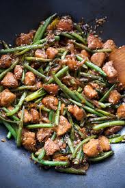 I used one of my favorite stir fry veggies in this recipe, broccoli, along with carrots and peppers. Green Bean Chicken Stir Fry Whole30 Paleo Every Last Bite