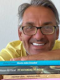 MEDUSA'NIN GÖZYAŞLARI “İKİNCİ GÜNAH” TÜRK TİYATROSU HAKKINDA... Türk  Tiyatrosu'nun sorunları nedir ? Sorusuna oyun yazarı yetersiz, yönetmen yok  vb anlamsız bahaneler öne sürüyorlar. Hayır, yeni nesil oyun yazarları çok  başarılı, yönetmenler ise