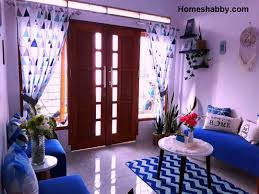 Inginkan ruang tamu dengan nuansa kalem? Inspirasi Rumah Minimalis Bernuansa Ungu Yang Cocok Diterapkan Di Pedesaan Homeshabby Com Design Home Plans Home Decorating And Interior Design