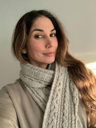 My friend Claire Sumner-Hughes has started this beautiful range of 🇬🇧  BRITISH woolen products! Spun, dyed and made in Britain from the wool of  British sheep.. support British manufacturing Support Sumner &