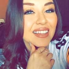 Danielle Starr's Instagram, Twitter & Facebook