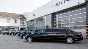 Binz 6 Door E Class Limousine Benz E Class Mercedes Mercedes Benz