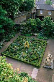 Attractions Southeast Telegraph Lambeth History Glover Garden Inside London Museum Church London Ma Garden History Garden Design Beautiful Gardens
