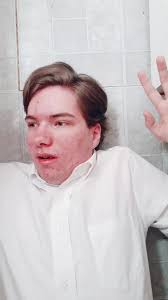 Casper Knight (@cry1ng_c0rpses)