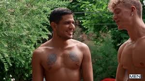 The Rookie Lifeguard (Malik Delgaty, Felix Fox) - GayHardFuck.com