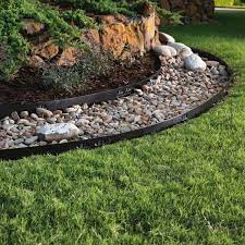 Colmet 4-ft x 4-in The Original Attached-Stake Black Texture Steel  Landscape Edging Section 144SSBK at Lowes.com