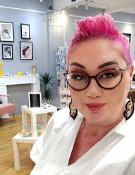 What a great week for art sales and commissions