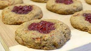Very healthy for your heart! Heart Healthy Vegan Hawthorn Cookies Recipe Recipe Gluten Free Chocolate Chip Cookie Recipes Vegan Cookies