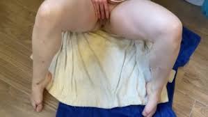 La casalinga seduce gli amici del figlio. Xxx Ragazzo Italiano Con Grande Pene Seduce Figa Pelosa Bagnata In Chat Videos Hd Porno Gratis