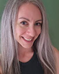 Christina, Silver Supporting Grey (@silversnrosegold) • Instagram photos  and videos