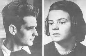 The scholl siblings were initially enthusiastic about national socialism; Vergleich Der Querdenken Rednerin Mit Sophie Scholl Der Name Sophie Scholl Wird Immer Wieder Missbraucht Baden Wurttemberg Stuttgarter Nachrichten
