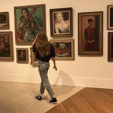 Saarahrodgers Pictures Museum Art Hoe