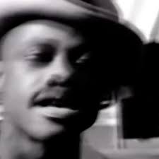 Guru's Jazzmatazz, Vol. 3: Streetsoul reshapes his Jazzmatazz idea into a  warm, R&B-forward statement: smooth vocal guests, soulful arrangements and  Guru's calm, focused delivery fuse into a cohesive, streetwise soul-rap  record that