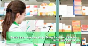 Berikut ini anda bisa pelajari contoh surat lamaran kerja tulis tangan di toko obat atau perusahaan farmasi. Contoh Surat Lamaran Kerja Sebagai Asisten Apoteker Surat Lamaran Kerja