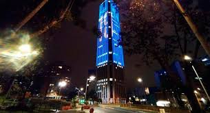 Четвёртое по высоте здание в стране. Por Cuenta De James Rodriguez Torre Colpatria Cambio Su Color