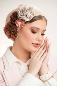 Beige Beret with flower brown beige and orange color