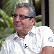 1 “La historia de los 33 de Atacama muestra el lado luminoso del ser  humano” “If we want the treasures of the Earth, we n