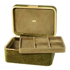 Movies made by yann beauvais (32). Buy Aerin Beauvais Velvet Jewelry Box Dusk Blue Amara