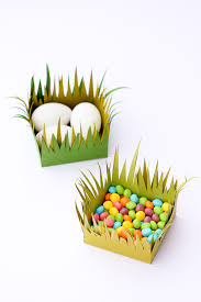 Es kann leicht vereinfacht werden und ist dann auch zum basteln mit kindern geeignet, dafür bei vorlagen a und b einfach alle weißen klebelaschen weg. 1001 Kreative Ideen Zum Thema Osterbasteln Mit Kindern