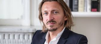 In insulated ceiling, insulation box is required and a vapor barrier is recommended. Ixnpzqqzbbnnlm