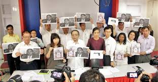 Born 20 february 1941) is a malaysian politician. Chin Peng Rupa Rupanya Bukan Sepupu Lim Kit Siang Roketkini Com