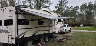 Half ton towable 5th wheel. Before Buying A Half Ton Towable 5th Wheel Read This Dnsadventures