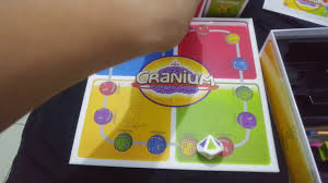 El juego game of life está lleno de sorpresas elige el camino para una vida de acción, aventura y sorpresas inesperadas puedes adoptar mascotas en esta edición empieza a tomar tus propias decisiones mientras recorres las diferentes etapas de la vida juega con la familia y amigos. Cranium Hasbro Unboxing Y Review Juego De Mesa Espanol Mexico Youtube