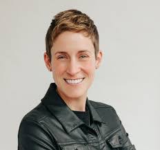 Alyssa Schipper's Instagram, Twitter & Facebook