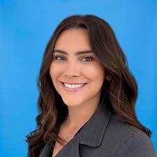 Lia Xiong's Instagram, Twitter & Facebook